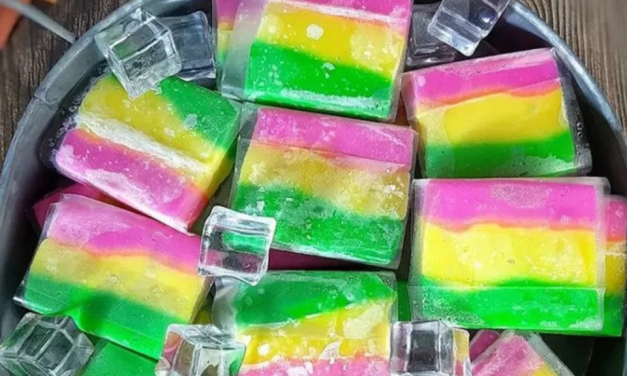 Es Gabus: Dari Jajanan Pinggir Jalan Hingga Tren Kuliner Modern!