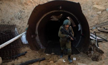 Israel Bunuh 4 Militan Yang Keluar Dari Terowongan Gaza