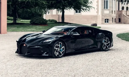 Bugatti La Voiture Noire: Keindahan & Kecepatan Pada Satu Paket