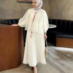 Gaya Anggun Dengan OOTD Putih Untuk Lebaran 2026