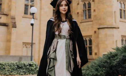 Agatha Chelsea Di Terima S2 Di 4 Kampus Top Dunia