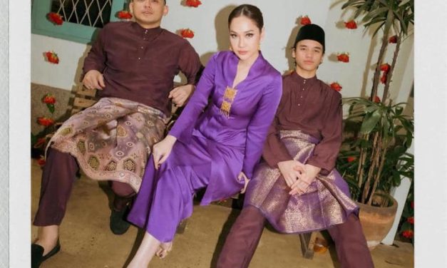 Bunga Citra Lestari Berpose Elegan Di Pernikahan Anak Sahabat