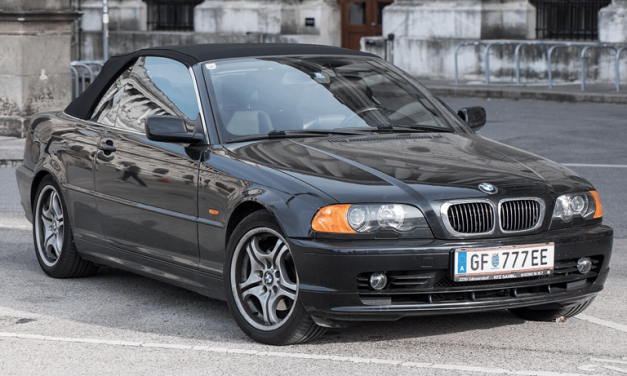 BMW E46: Ikon Mobil Sport Legendaris & Performa Tak Tertandingi