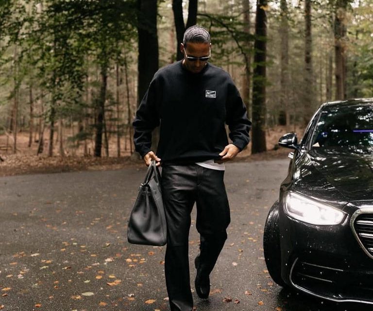 Gaya Stylish Virgil Van Dijk, Inspirasi Outfit Pria Anti Ribet