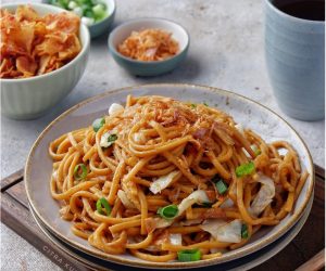 Bukan Spaghetti Biasa! Mi Gomak Punya Cita Rasa Khas Batak