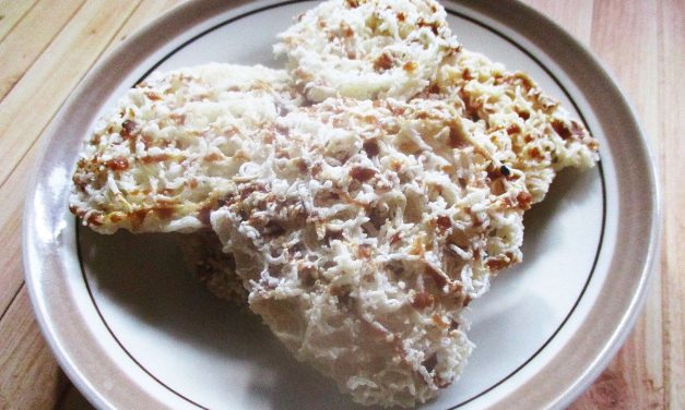 Kue Sarang Madu, Manis Legit & Tekstur Unik Yang Menggoda