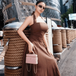 Auto Stylish! Gaya Outfit Hanum Mega Dari Santai & Acara Formal